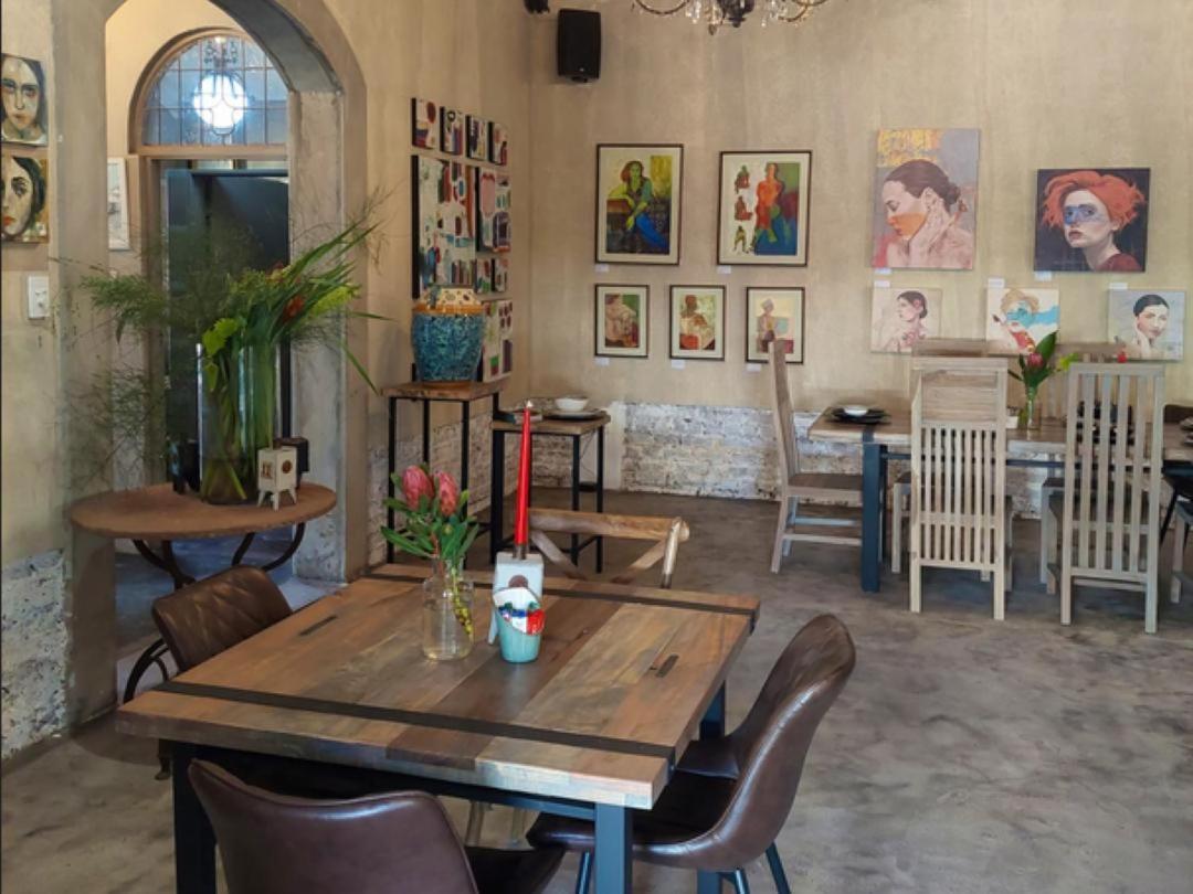 Art And Soul Restaurant, Accommodation, French Bar And Art Gallery Parys Buitenkant foto