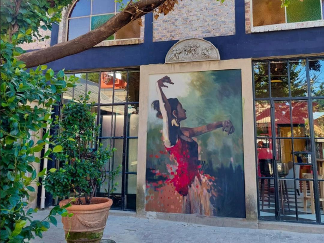 Art And Soul Restaurant, Accommodation, French Bar And Art Gallery Parys Buitenkant foto
