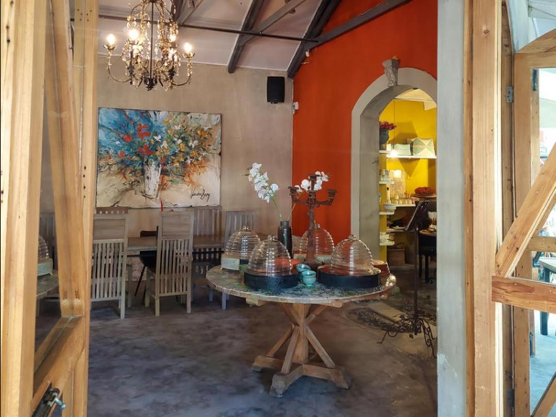 Art And Soul Restaurant, Accommodation, French Bar And Art Gallery Parys Buitenkant foto